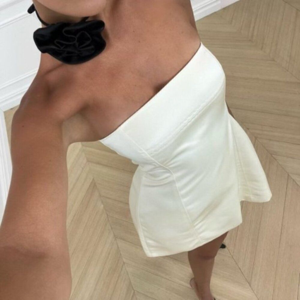 WeWoreWhat Strapless Peplum Mini Dress Size 4 NWT Ecru Cream Ivory